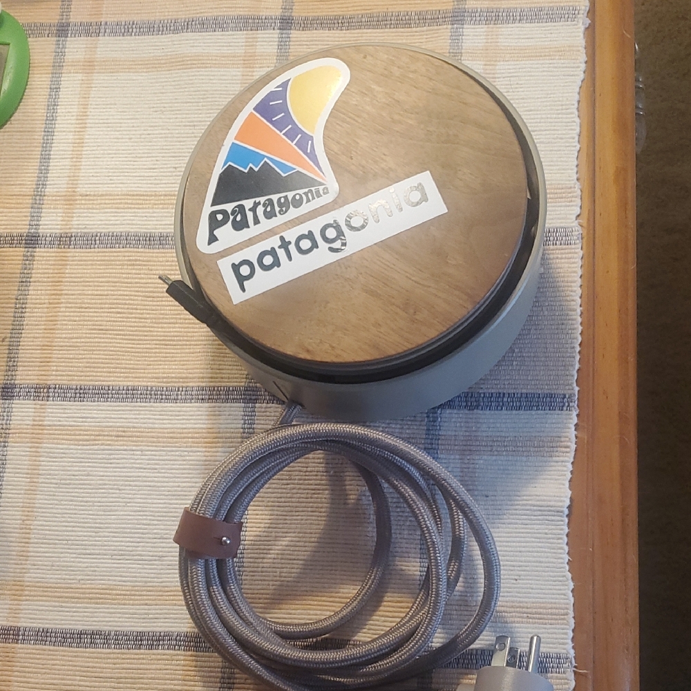 Patagonia Wooden Lid Storage with Gray Cord